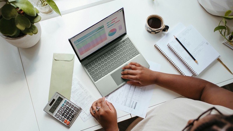 Accountants & Bookkeepers
