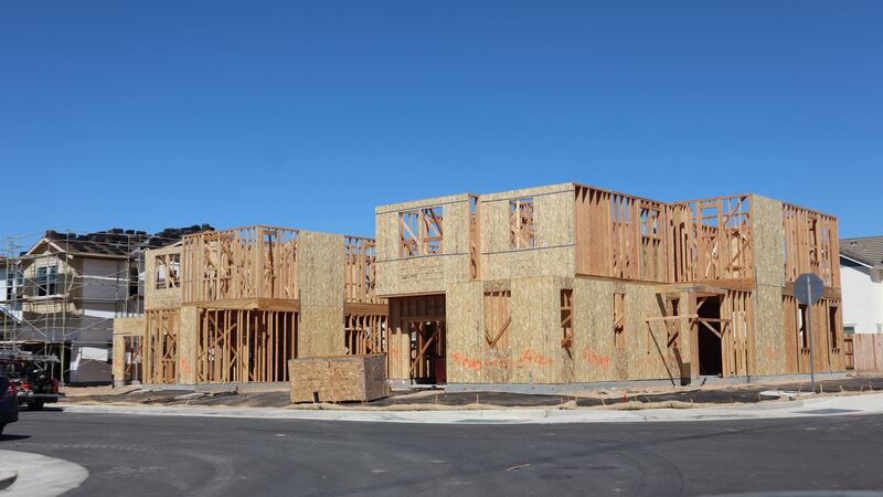 Contractors & Construction